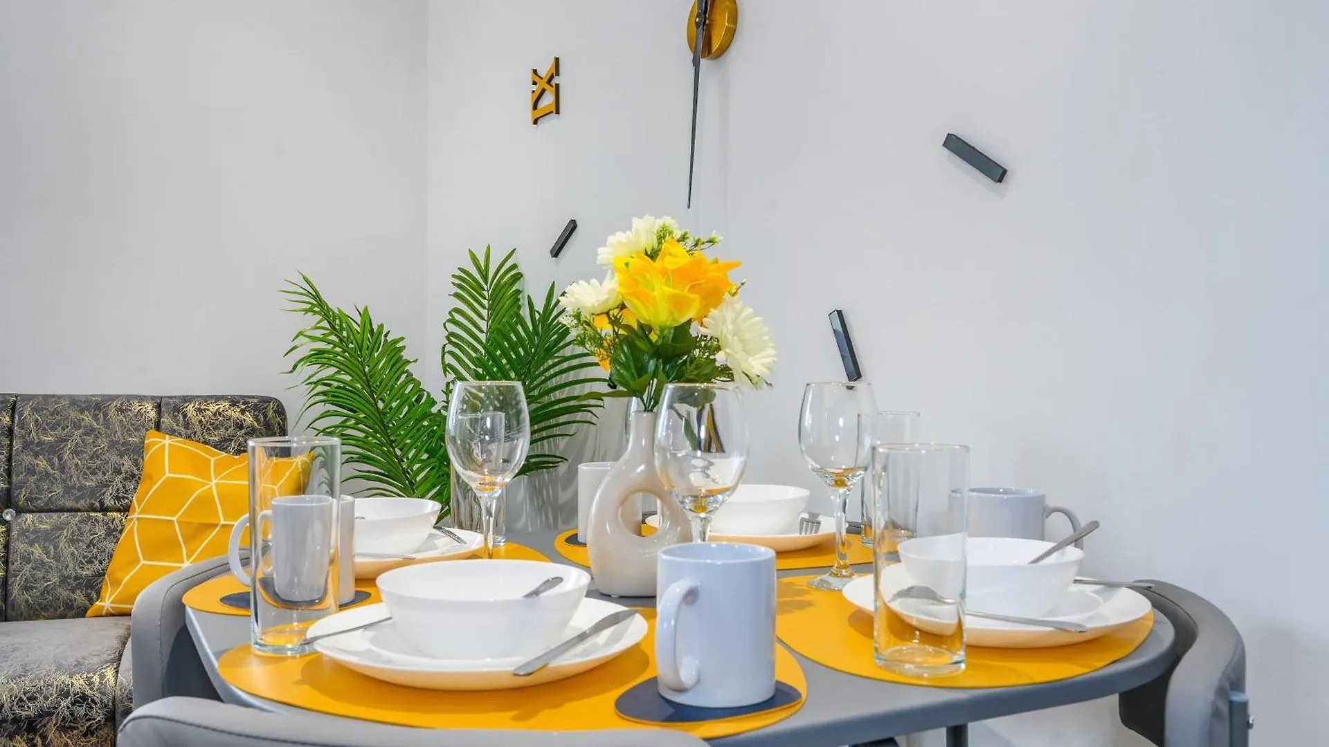 -Rb83- For Your Relaxed,Cosy Stay,Free Parking Лидс 0*,  Великобритания